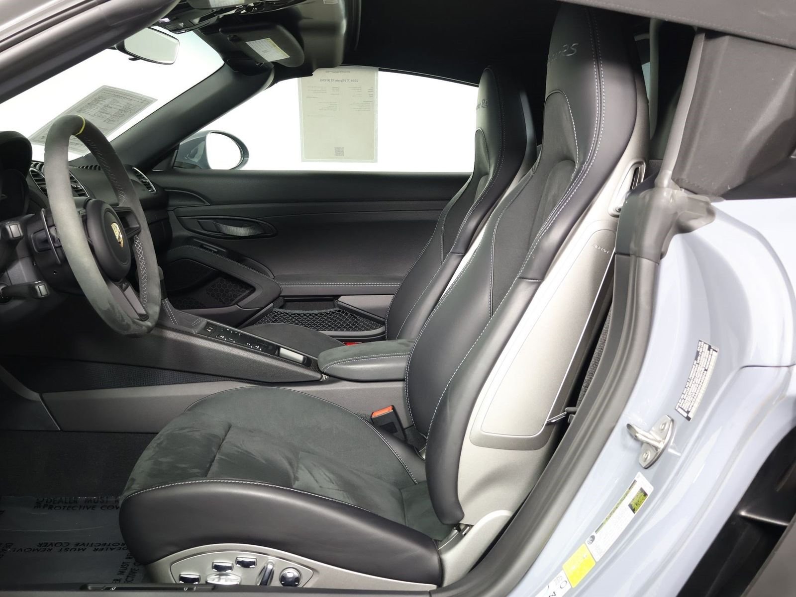 Certified Used 2024 Arctic Grey Porsche RS image 5