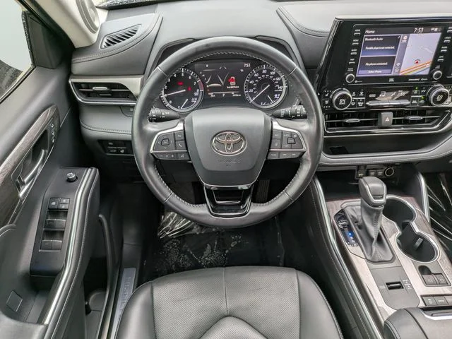 Used 2021 Gray Toyota Limited image 13