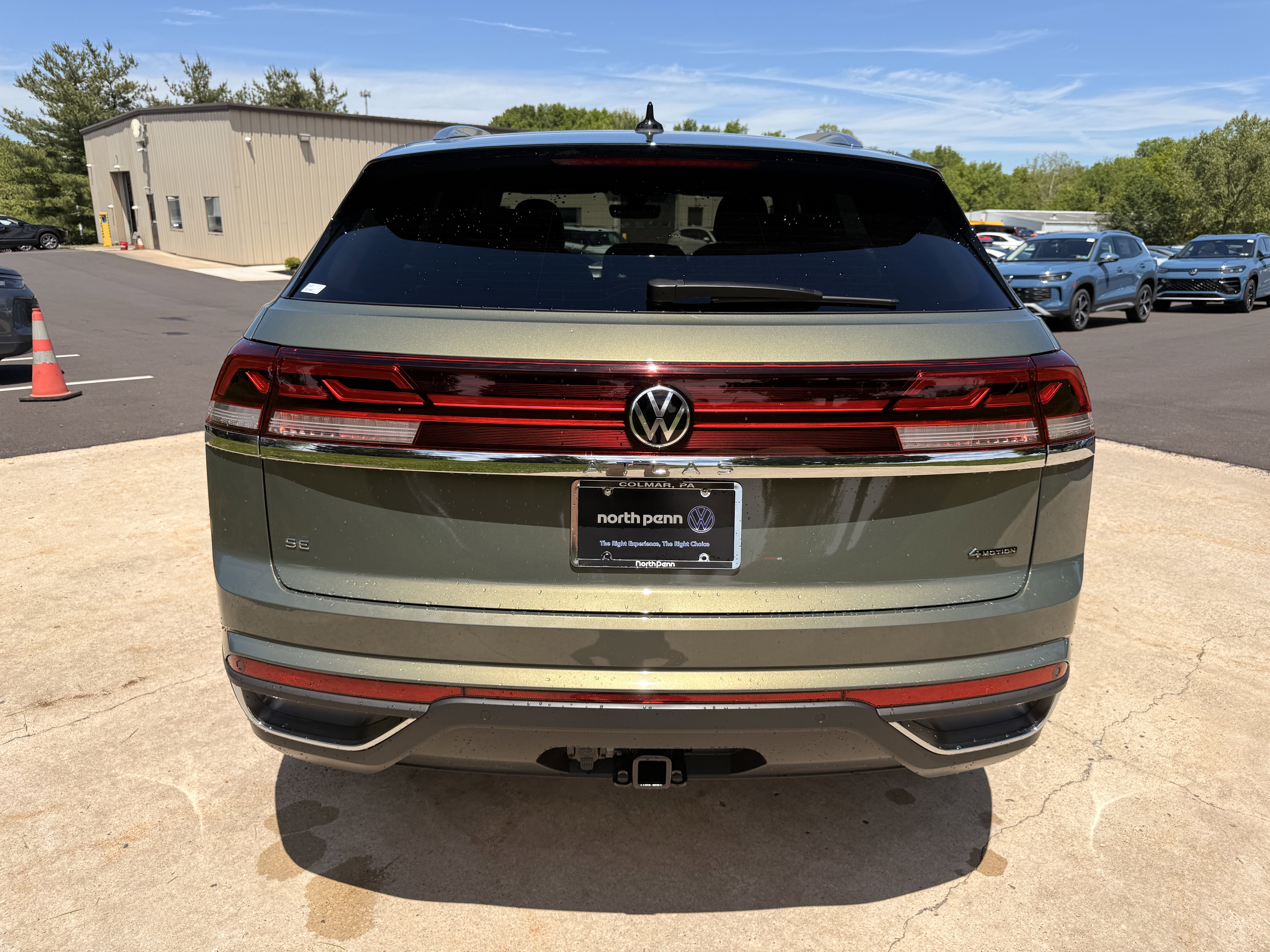 New 2026 Avocado Green Pearl Volkswagen 2.0T SE w/Technology image 13