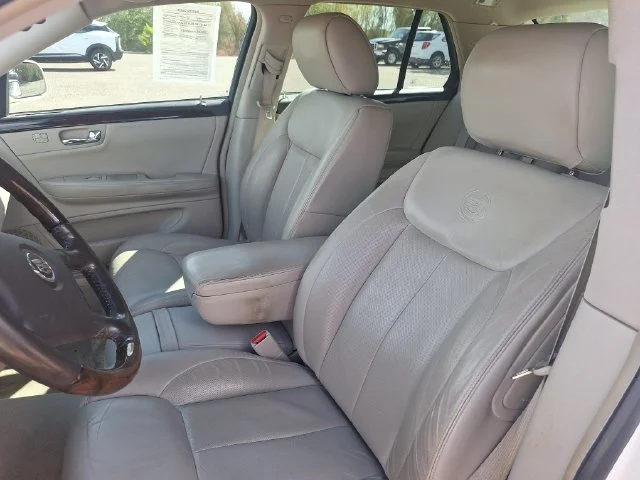 Used 2009 White Cadillac Base image 9