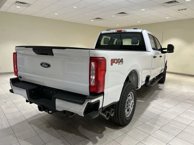 New 2026 Oxford White Ford F-350® XL image 5