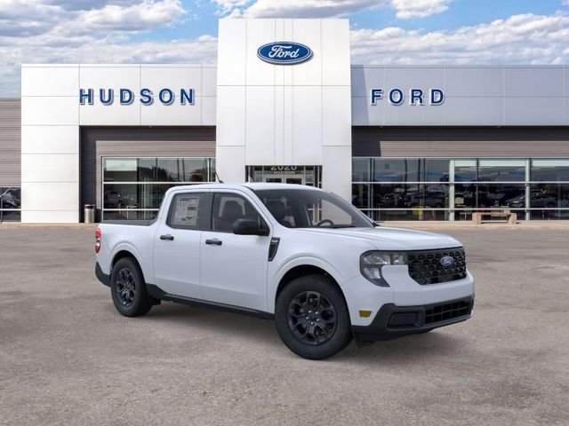 New 2026 Space White Metallic Ford XLT image 7