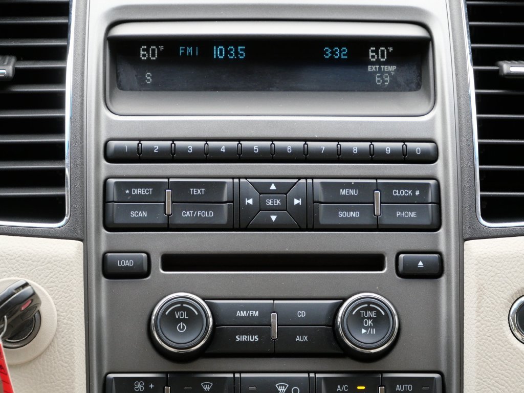 Used 2010 Red Ford SEL image 15
