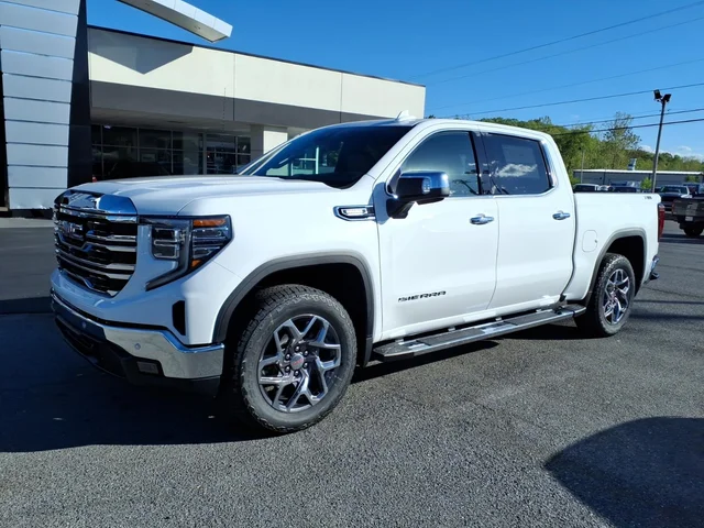 New 2026 GMC Sierra 1500 SLT