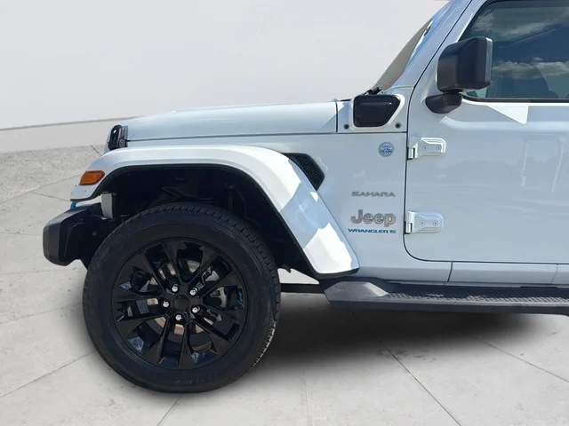 Used 2023 White Jeep Sahara 4xe image 37