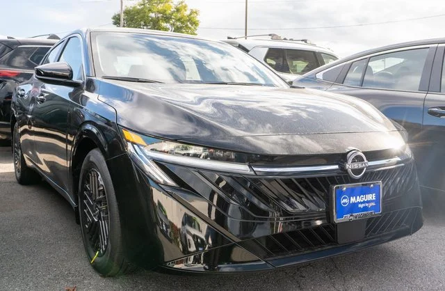 New 2027 Black Nissan SV image 3
