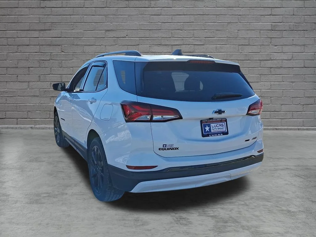 Used 2024 Summit White Chevrolet RS image 9
