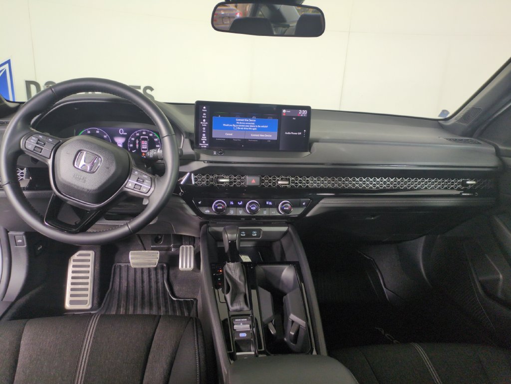 2025 Honda Accord Hybrid Sport - Photo 18
