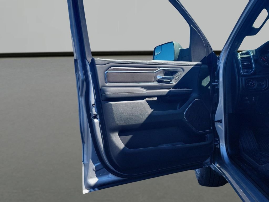 2026 RAM 1500 Laramie - Photo 25