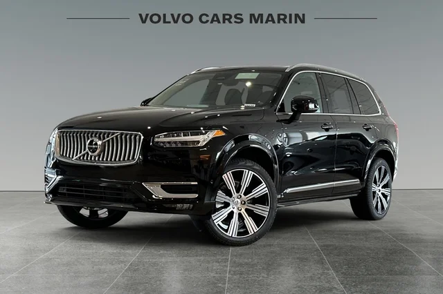 2025 Volvo XC90 B6 Plus 7-Seater