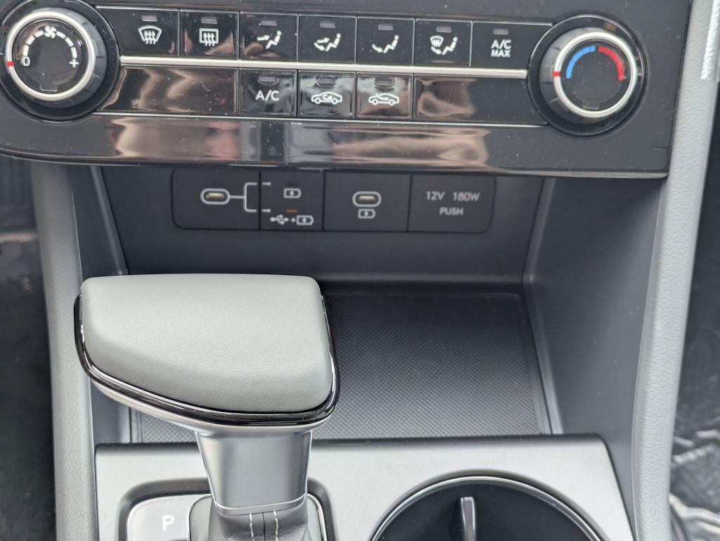 New 2026 Gray Hyundai SE image 22