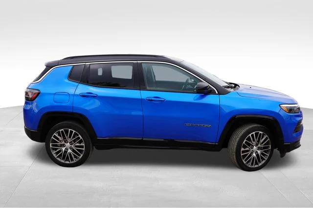 Certified Used 2022 Blue Jeep Limited image 2