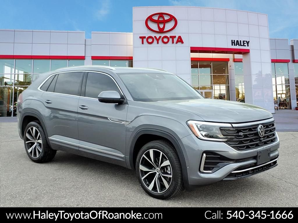 2024 Volkswagen Atlas Cross Sport 2.0T SEL Premium R-Line 4MOTION's photo