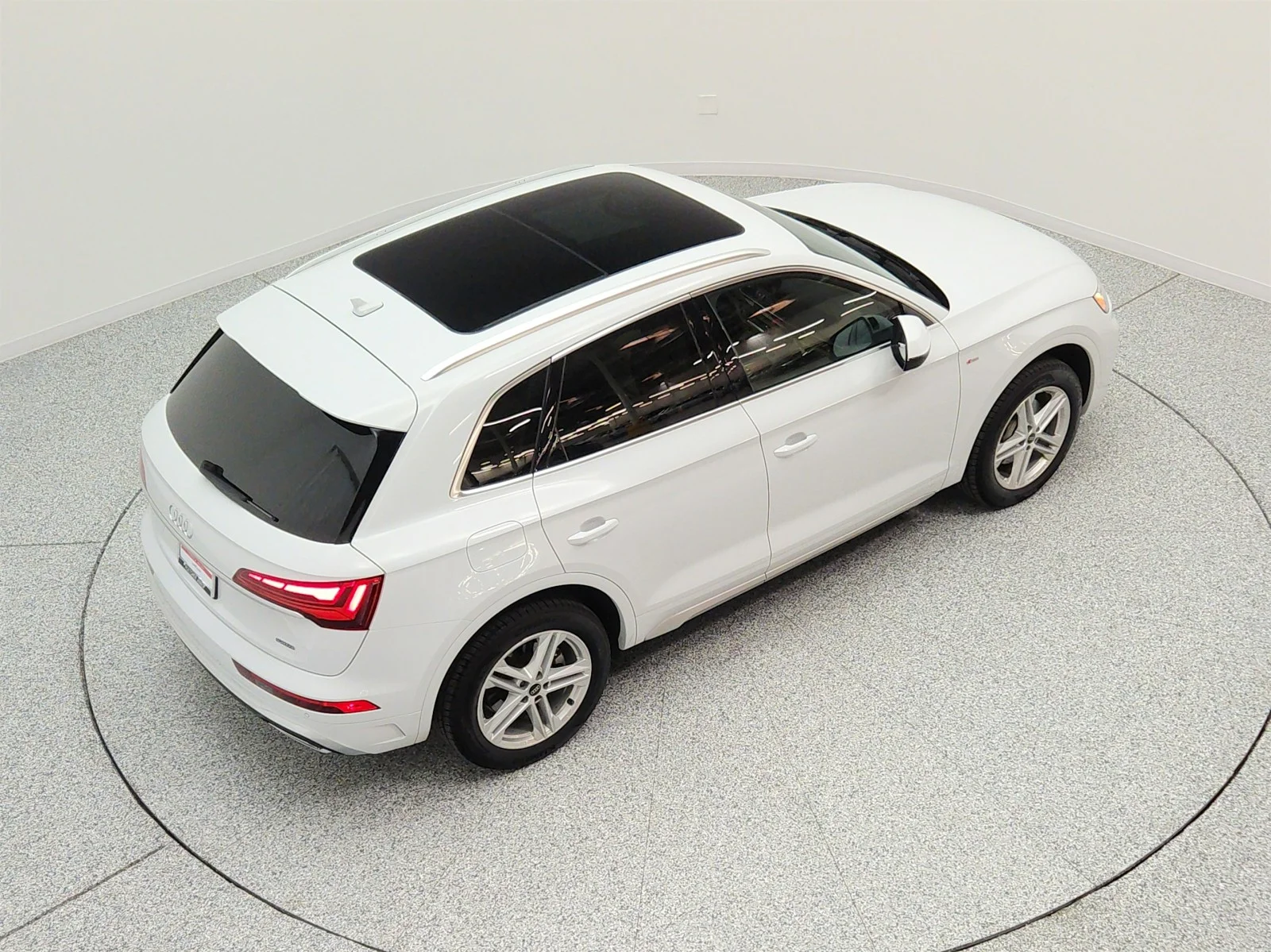 Used 2024 Glacier White Metallic Audi S line Premium 55 TFSI e quattro image 26