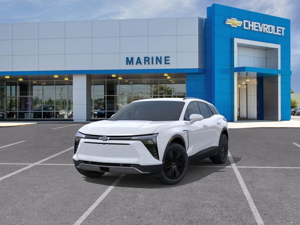 New 2026 Summit White Chevrolet LT image 8