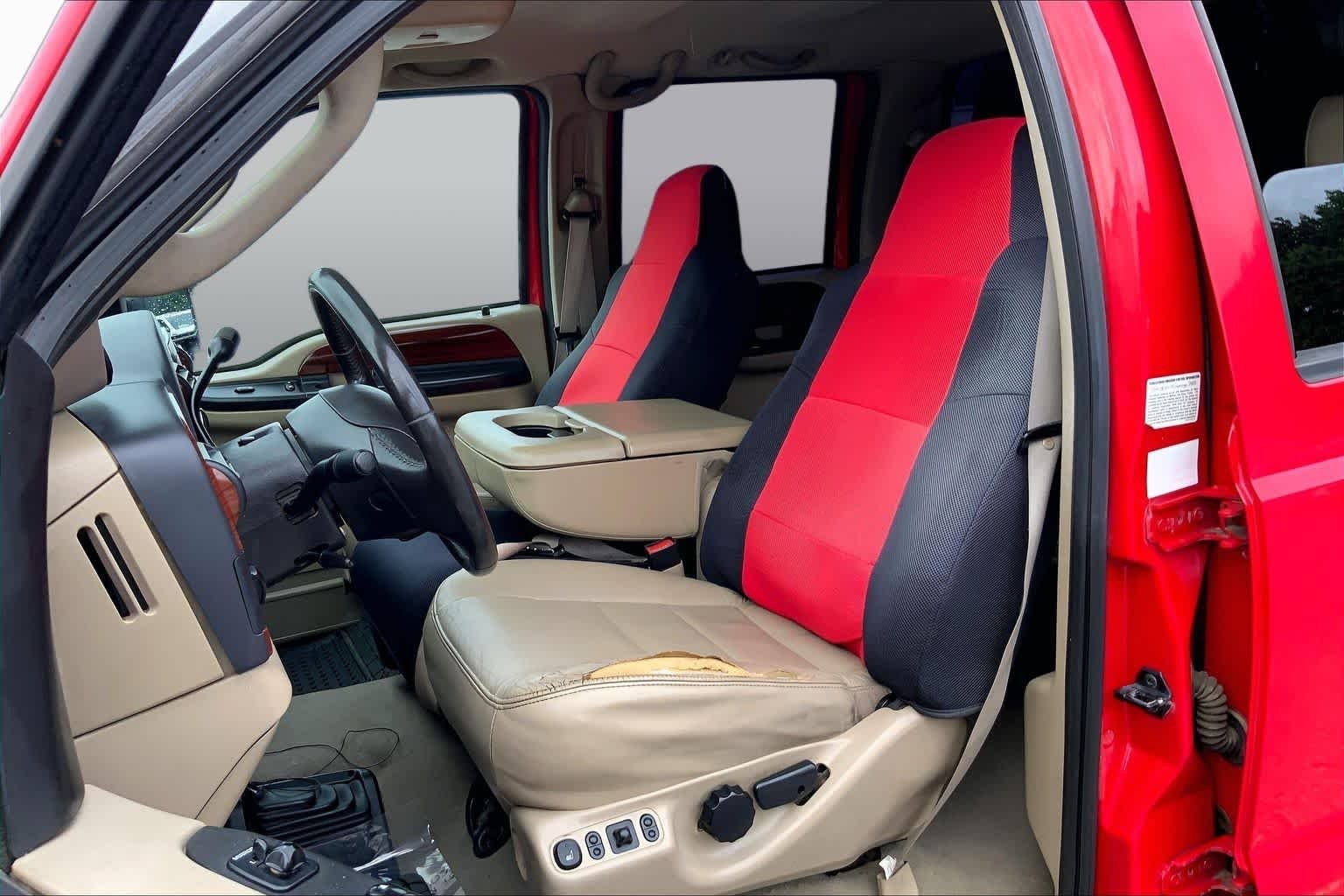 Used 2005 Red Ford Lariat image 7