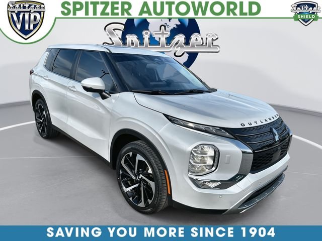 2023 Mitsubishi Outlander SE
