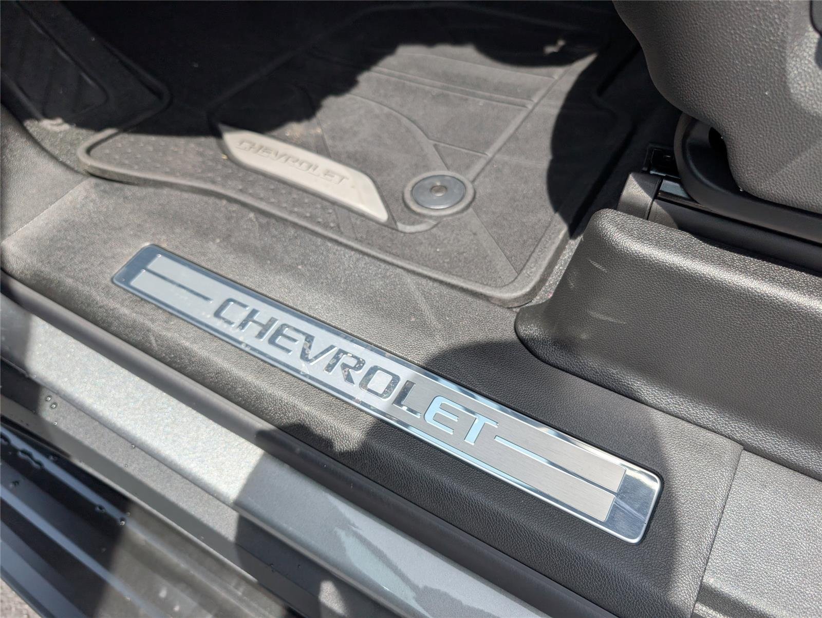 New 2026 Sterling Gray Metallic Chevrolet RST image 32