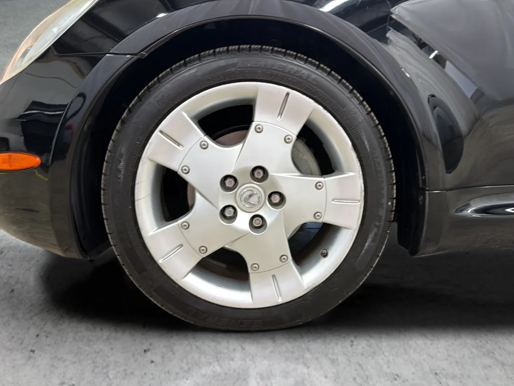 Used 2004 Black Lexus 430 image 40