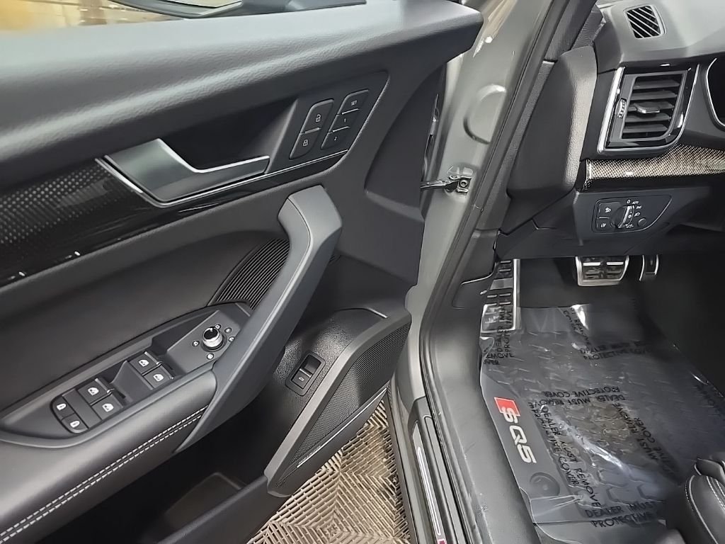 Used 2023 Gray Audi Premium Plus image 30