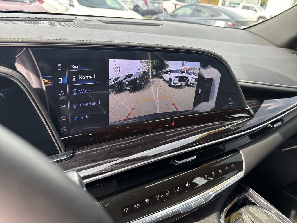 2023 Cadillac Escalade Sport - Photo 21
