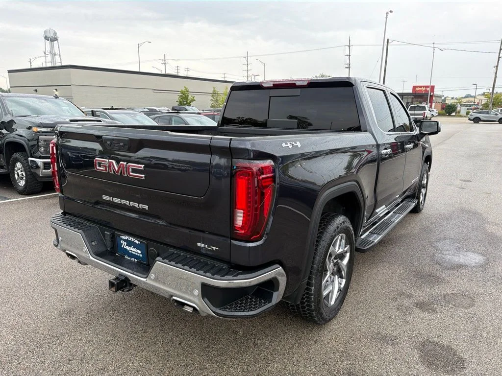 Used 2024 Silver GMC SLT image 7