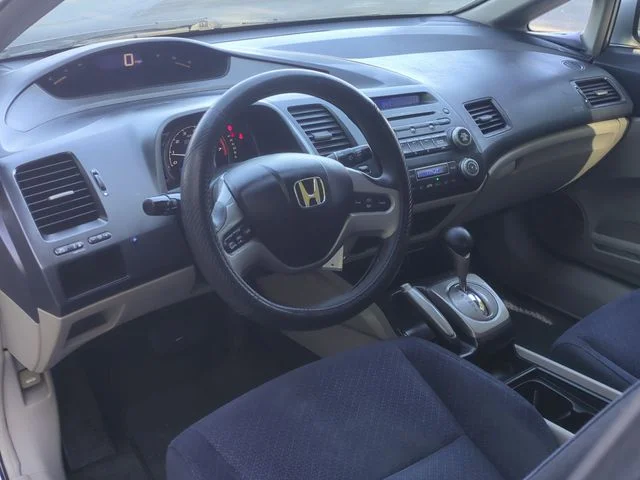 Used 2007  Honda Hybrid image 29