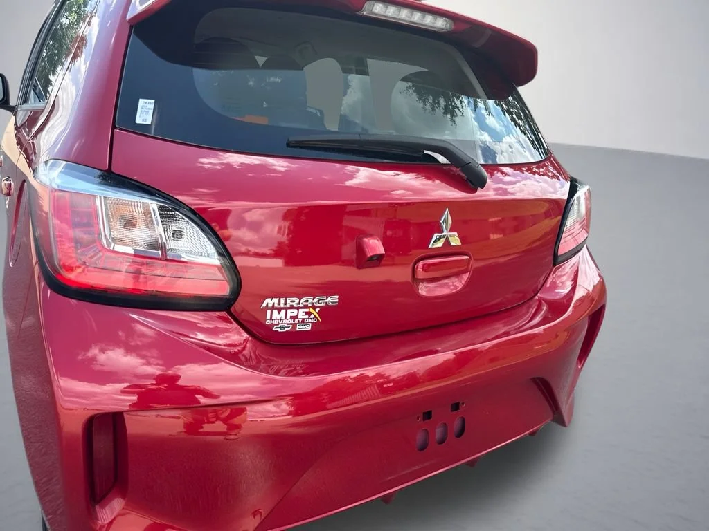 Used 2024  Mitsubishi ES image 26