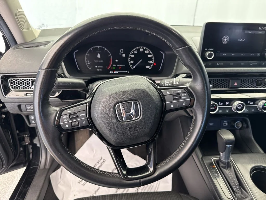 Used 2024  Honda EX image 26