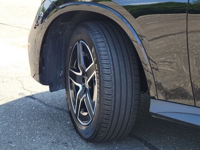 Used 2023 Black Mercedes-Benz GLC 300 image 31
