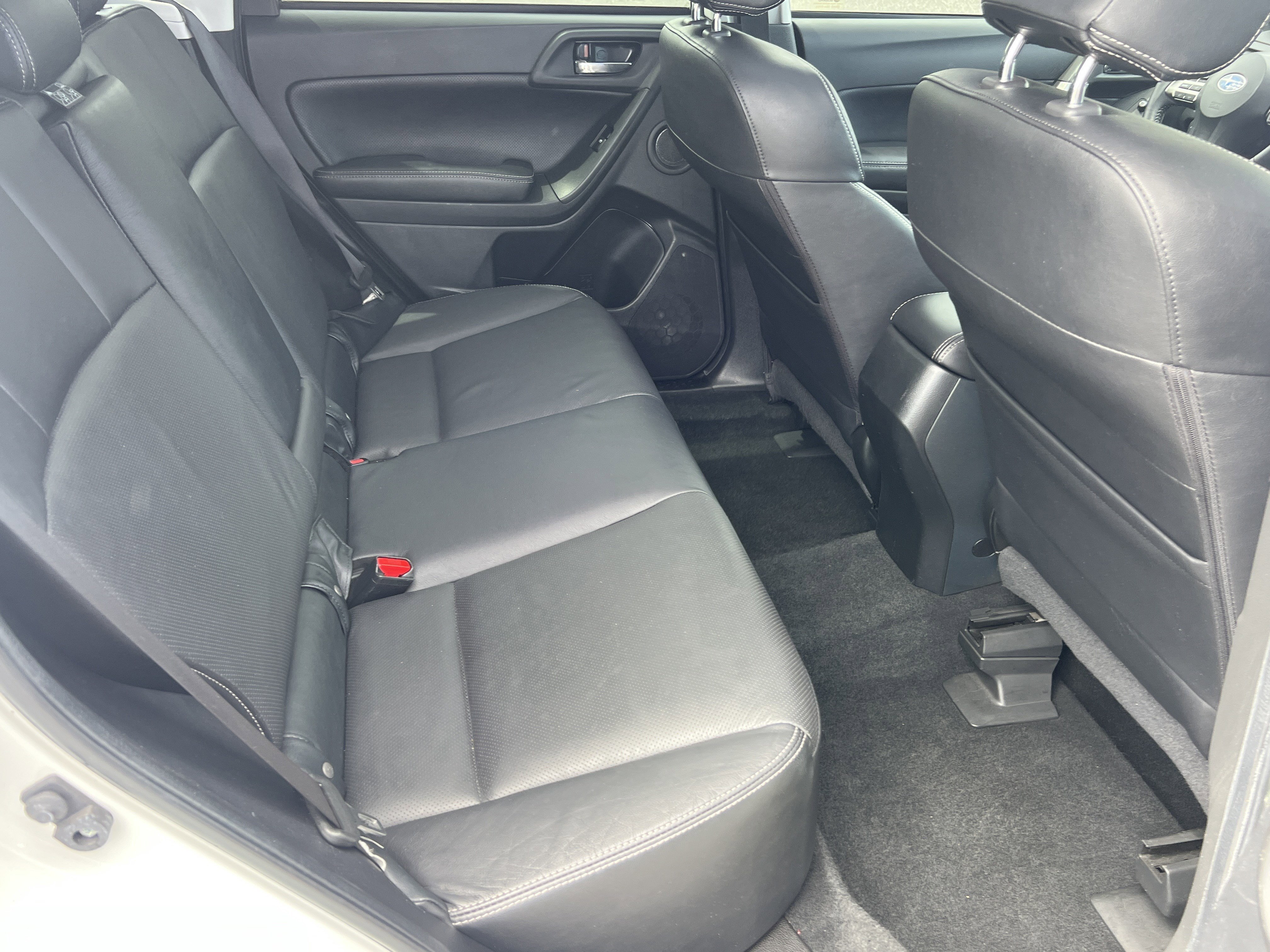 Used 2015 Satin White Pearl Subaru 2.0XT Touring image 16