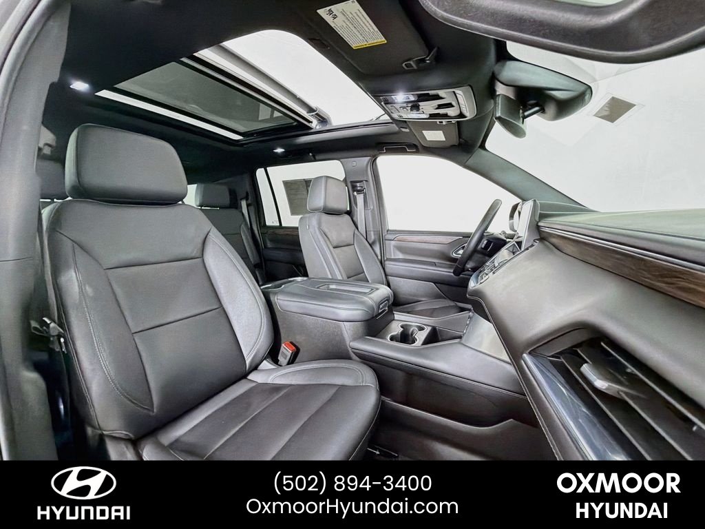Used 2023 Black Chevrolet Z71 image 30