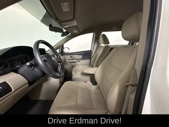 Used 2015 White Honda LX image 6