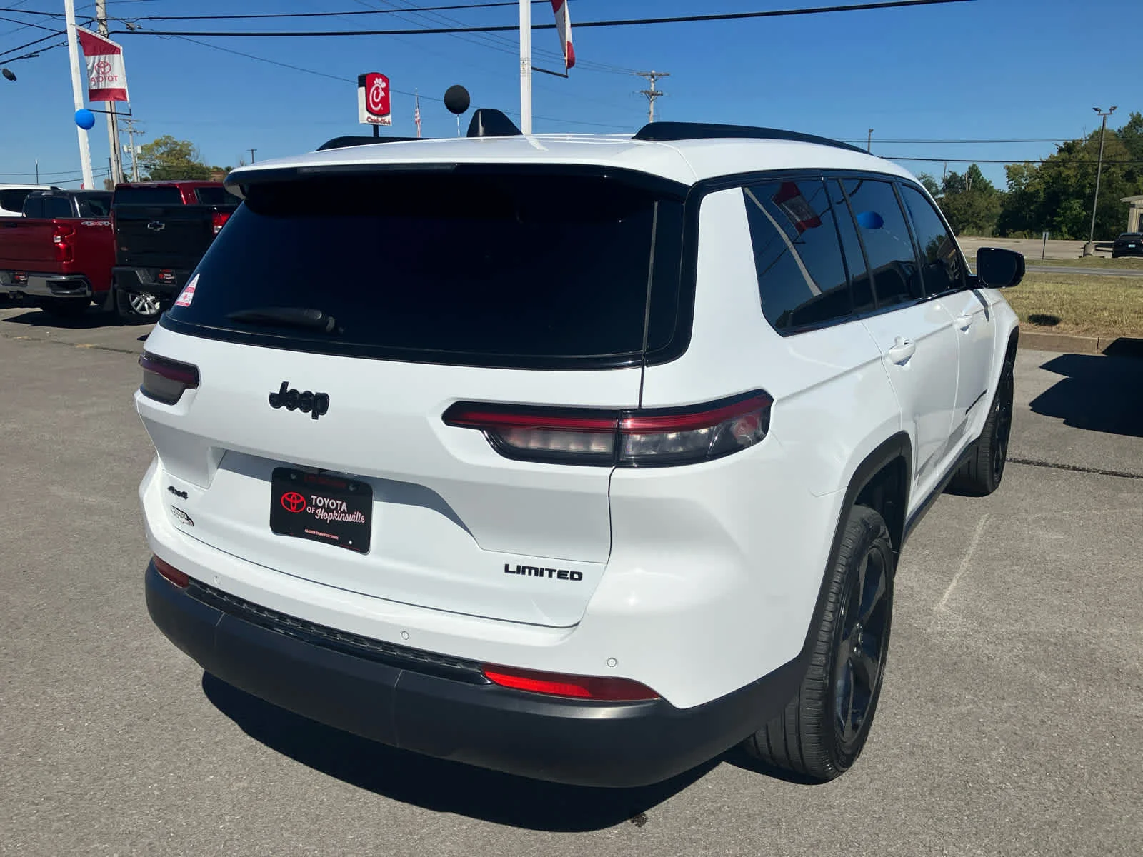 Used 2025 Bright White Clearcoat Jeep Limited image 7