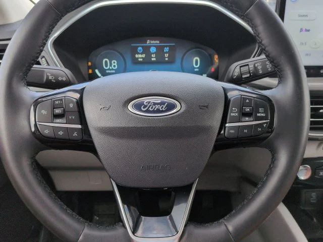 Certified Used 2023 Vapor Blue Ford Platinum image 28