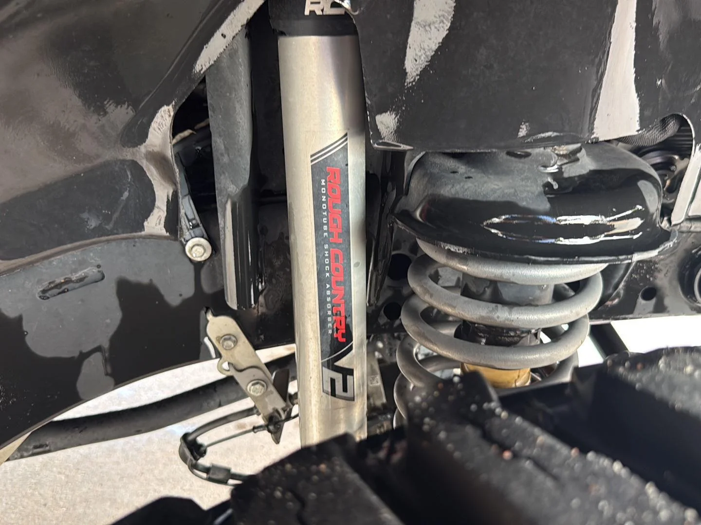 Used 2019 Bikini Pearlcoat Jeep Sport S image 6