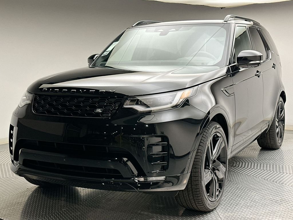 New 2026 Santorini Black Metallic Land Rover Dynamic SE image 1