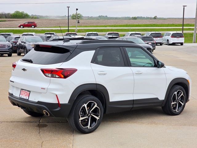 Used 2022 Summit White Chevrolet RS image 7