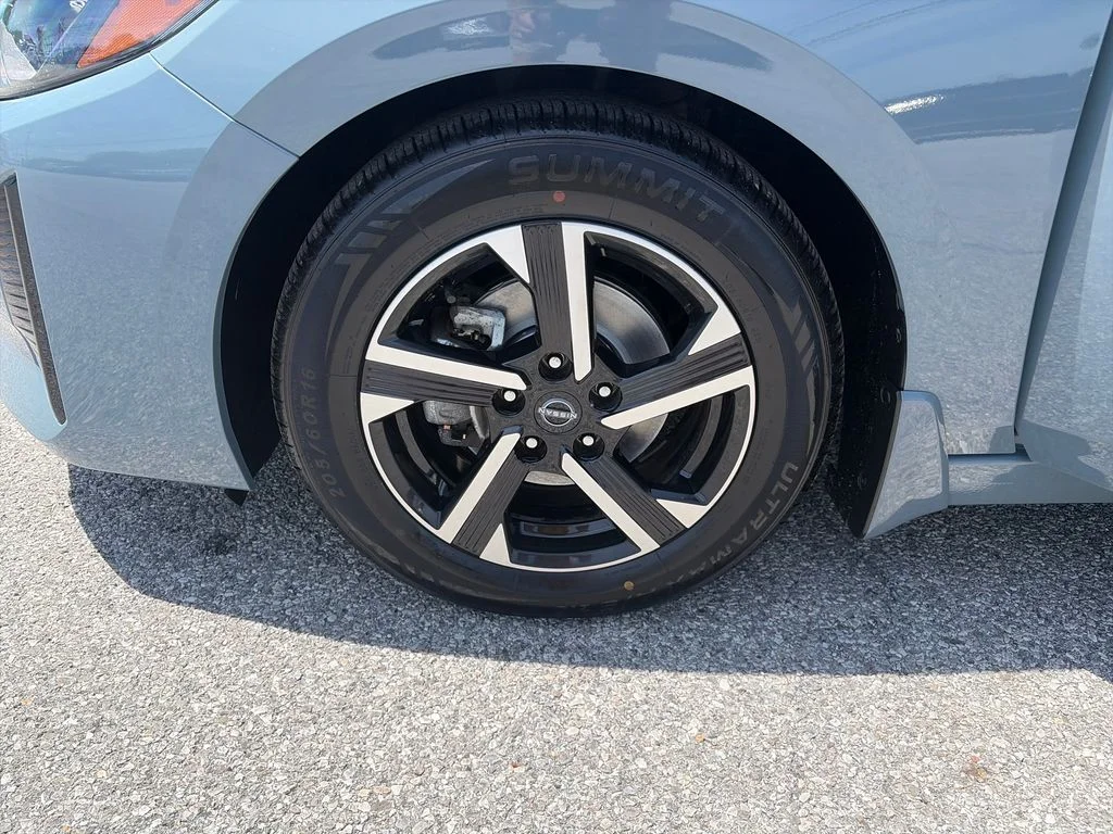 Used 2024 Gray Metallic Nissan SV image 26