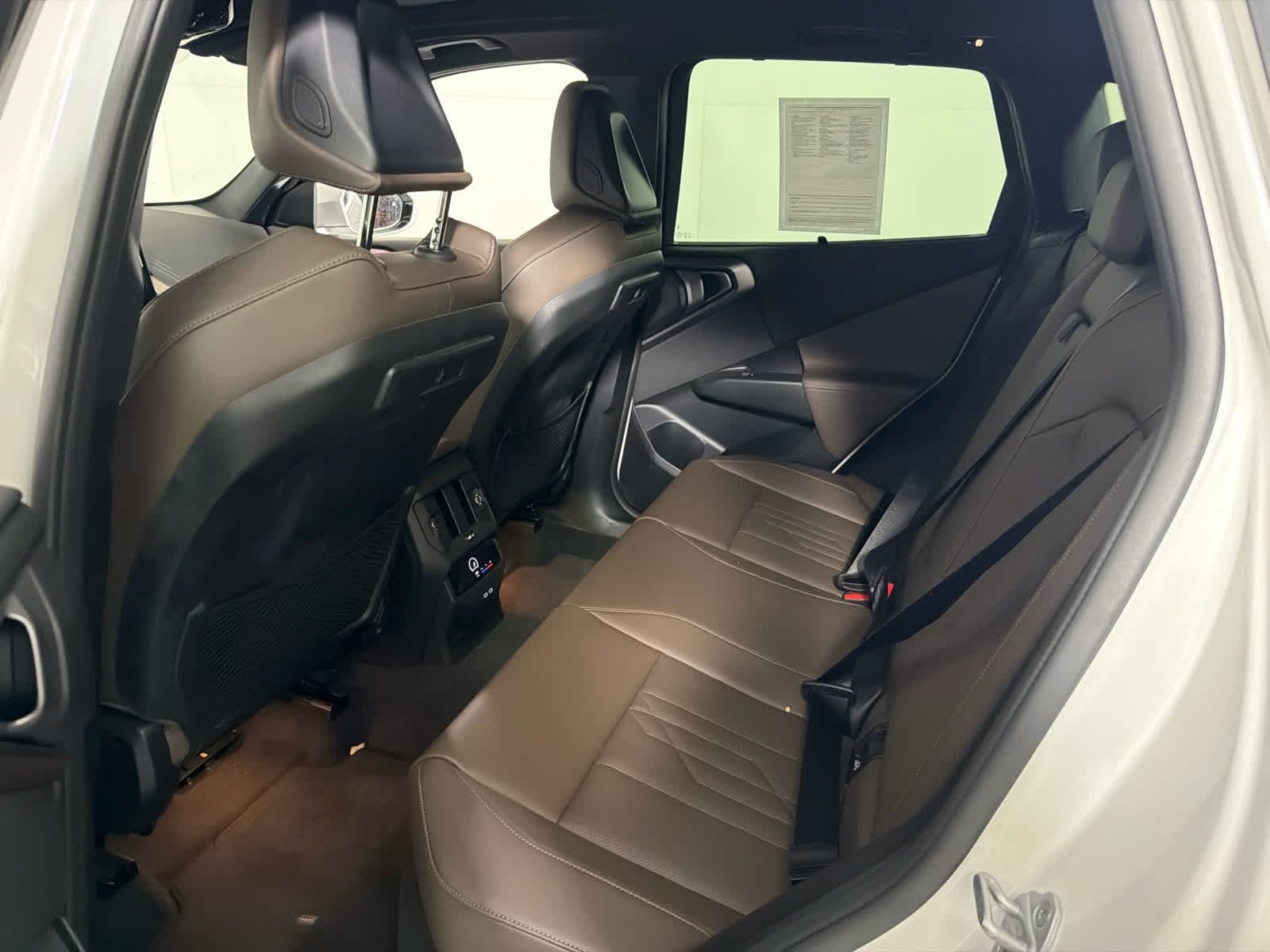 Used 2026 Mineral White Metallic BMW 30 xDrive image 13