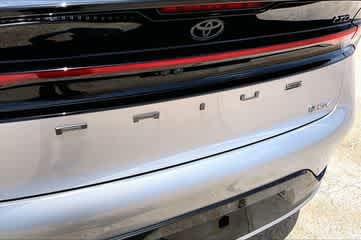 Certified Used 2025 CUTTING EDGE Toyota  image 31