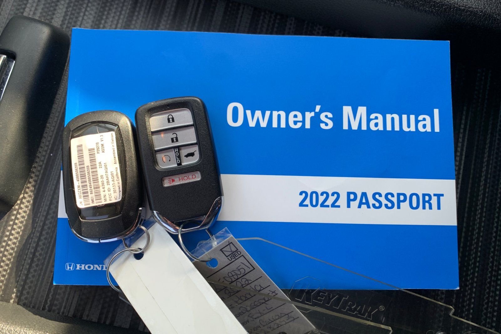 Certified Used 2022  Honda EX-L image 9