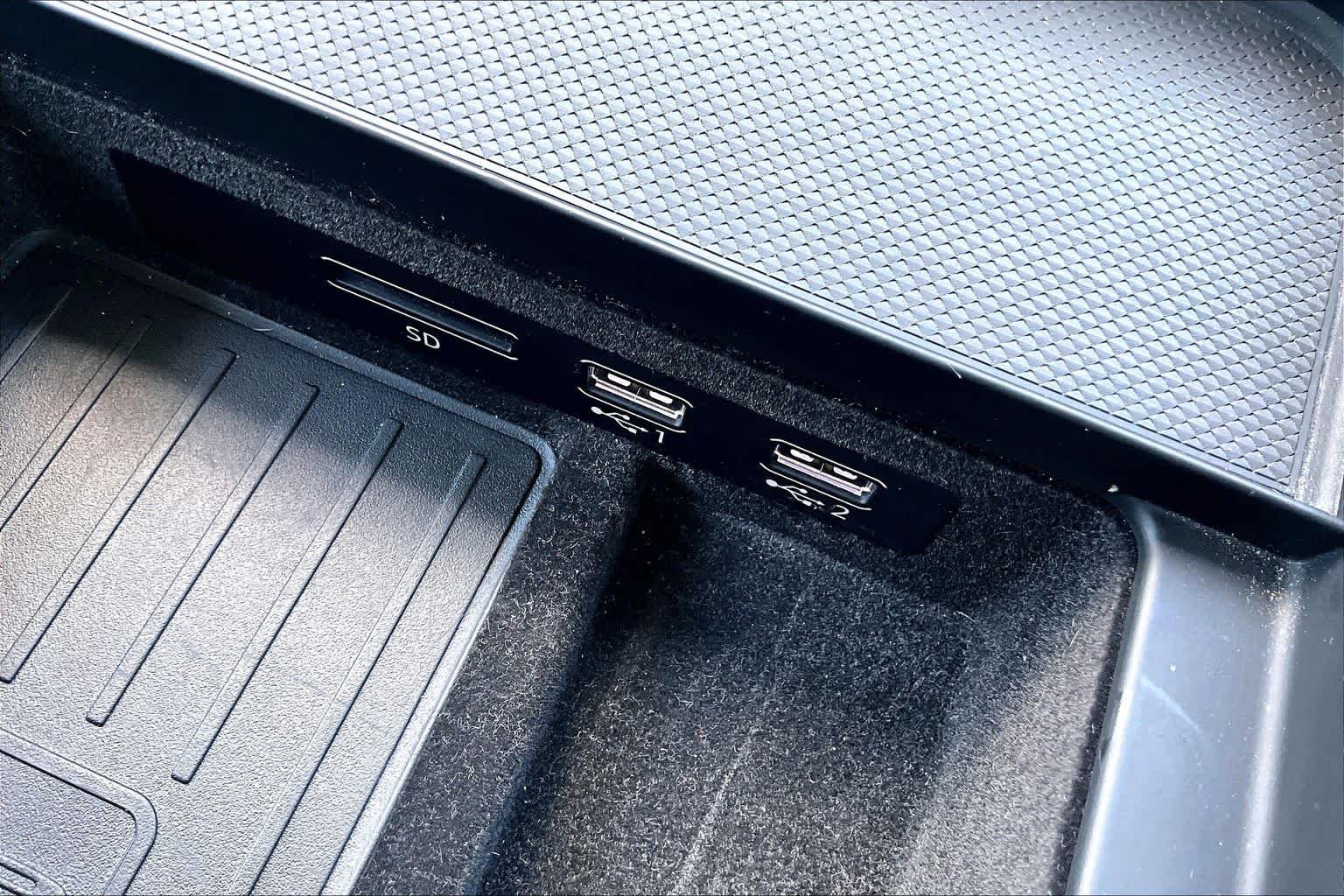 Used 2019  Audi Prestige image 34