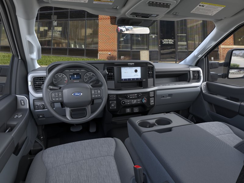 New 2026 Oxford White Ford XL image 31