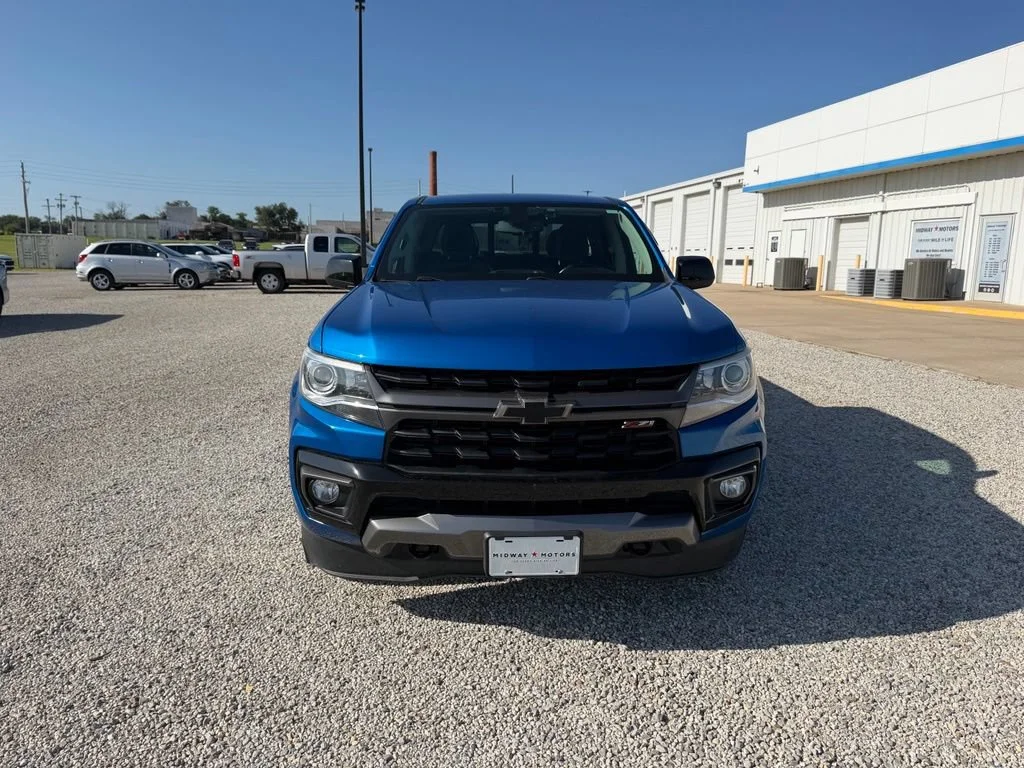Used 2021 BRIGHT BLUE METALLIC Chevrolet 4WD Z71 image 8