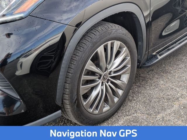 Used 2021 Black Toyota Platinum image 8