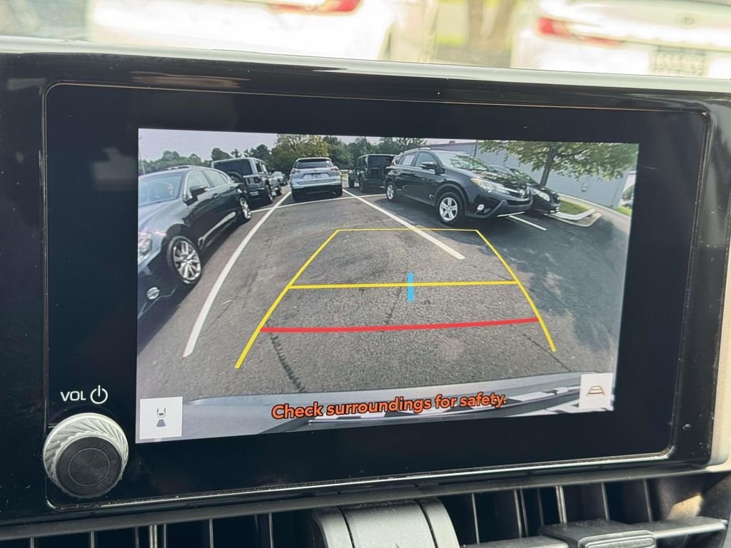 Used 2024 Silver Toyota XLE image 4
