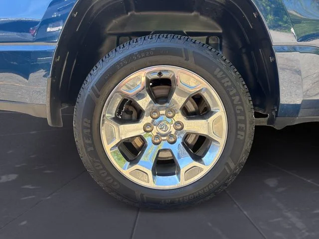 Used 2022 Patriot Blue Pearlcoat Ram Big Horn/Lone Star image 39