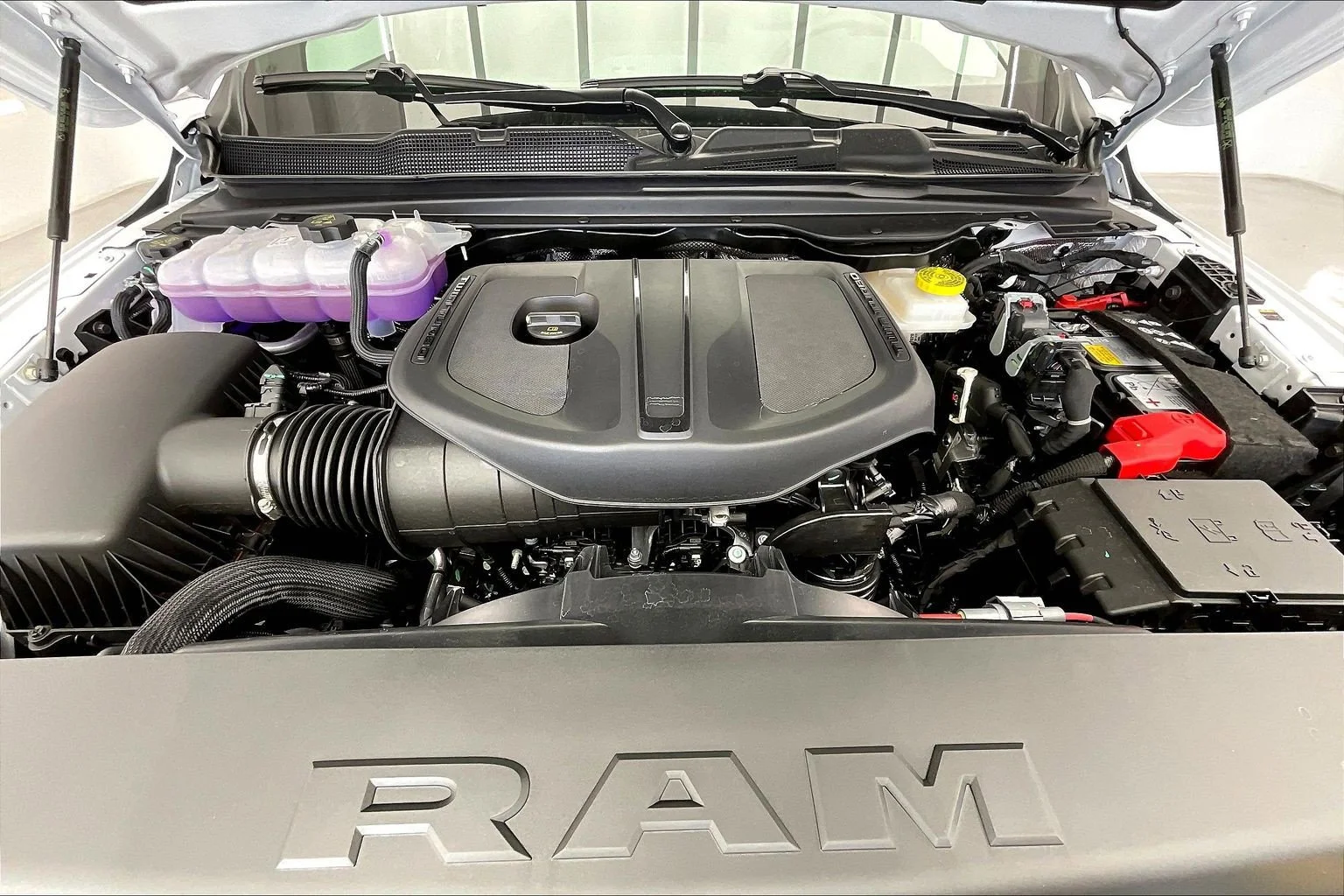 New 2026 PW7 Bright White Clear Coat Ram Big Horn image 18