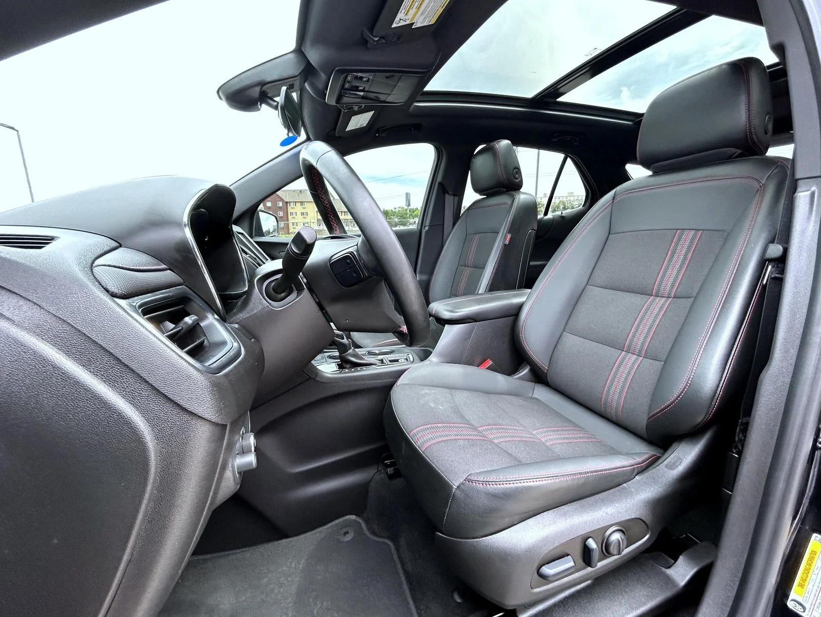 2023 Chevrolet Equinox RS - Photo 10